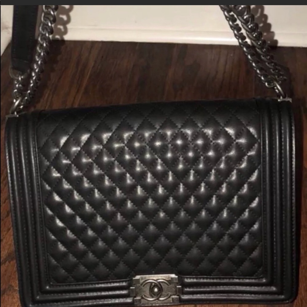 Chanel boy bag